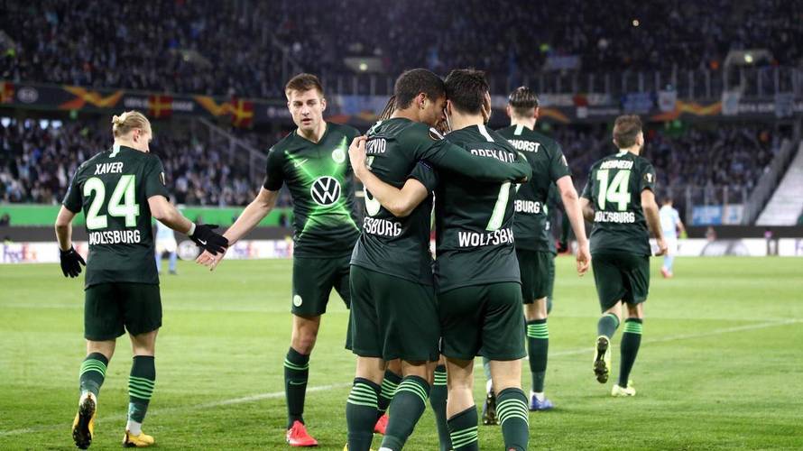 德甲保级生死战!汉堡主场硬撼沃夫斯堡,谁能逃离降级泥潭?